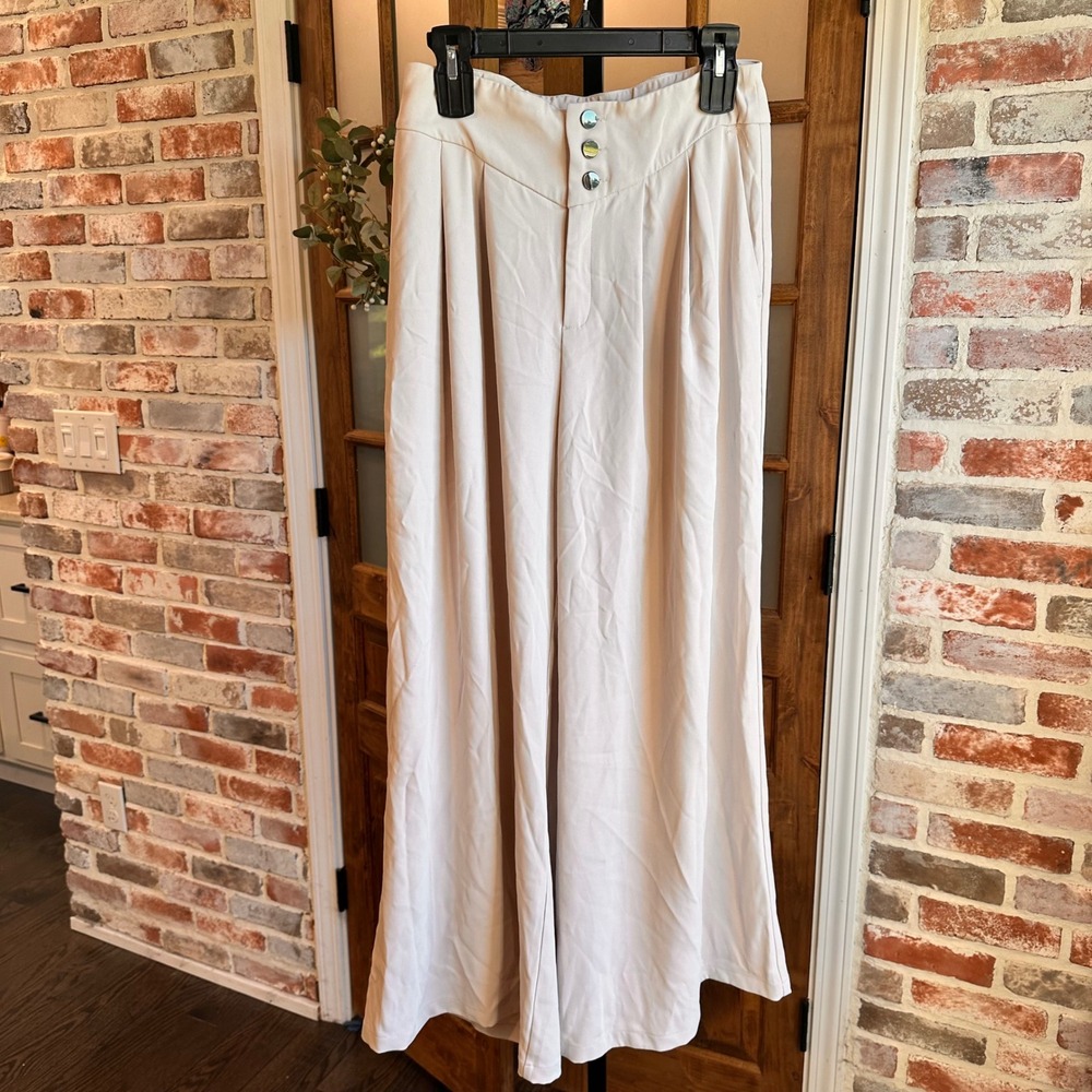 Halara Dress Pants Women Cream Wide Leg Pleated Career Trousers Flowy Chic M